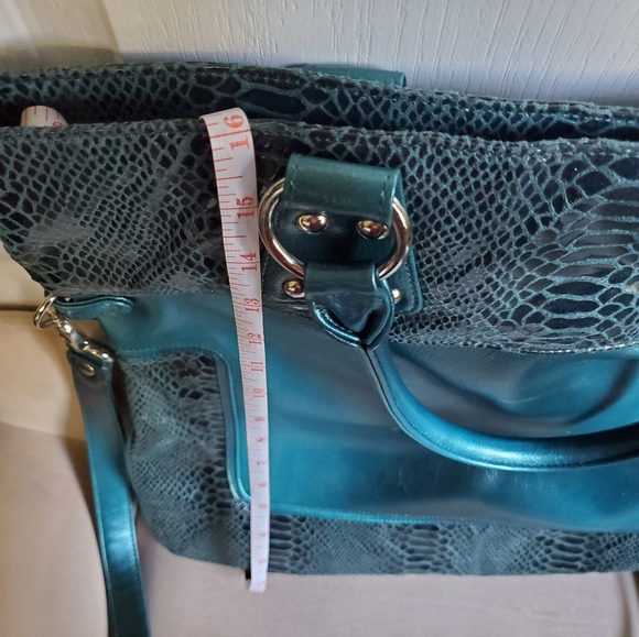 Beautiful Kate Landry Tote Bag - Picture 3 of 10